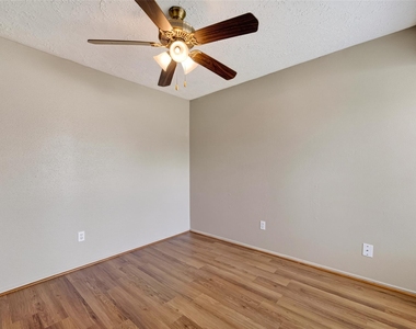 14002 Kathi Lynn Lane - Photo Thumbnail 12