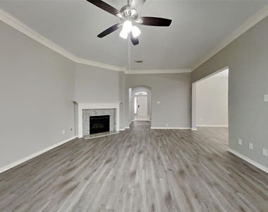2146 Berkshire Elm Street - Photo Thumbnail 2