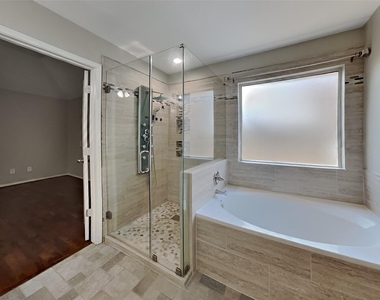 2146 Berkshire Elm Street - Photo Thumbnail 12
