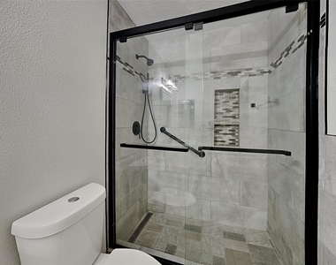 2146 Berkshire Elm Street - Photo Thumbnail 20