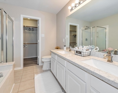 42 Musgrove Place - Photo Thumbnail 23