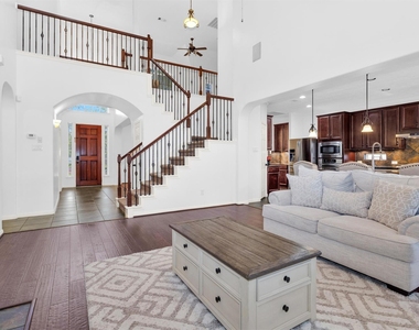 2944 Auburn Woods Drive - Photo Thumbnail 10