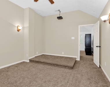 2944 Auburn Woods Drive - Photo Thumbnail 21