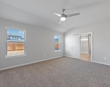 3335 Silverton Drive - Photo Thumbnail 16