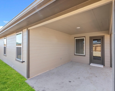 3335 Silverton Drive - Photo Thumbnail 31