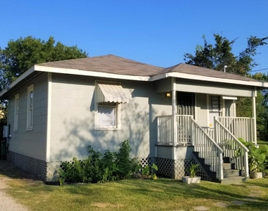 1214 Teal Street - Photo Thumbnail 13