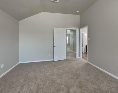 19630 Buckland Park Drive - Photo Thumbnail 8