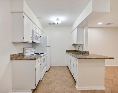 8801 Hammerly Blvd - Photo Thumbnail 3