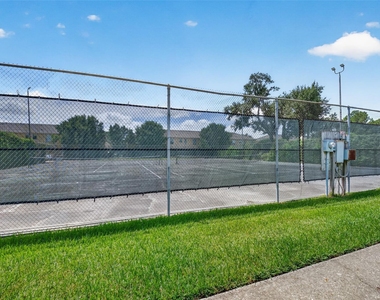 8801 Hammerly Blvd - Photo Thumbnail 14