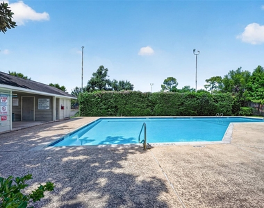 8801 Hammerly Blvd - Photo Thumbnail 13