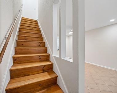 8801 Hammerly Blvd - Photo Thumbnail 6