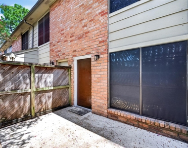 8801 Hammerly Blvd - Photo Thumbnail 1