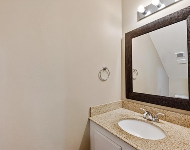 8801 Hammerly Blvd - Photo Thumbnail 5