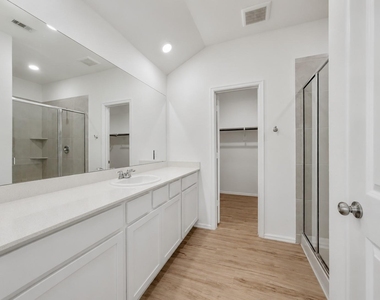 2011 Ballesteros Street - Photo Thumbnail 13