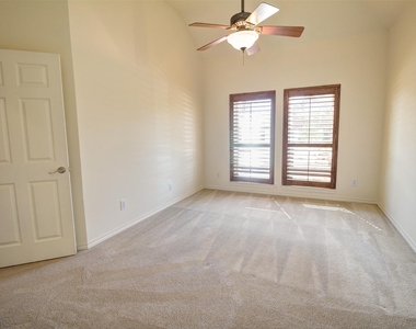 19014 Canyon Frost Drive - Photo Thumbnail 17