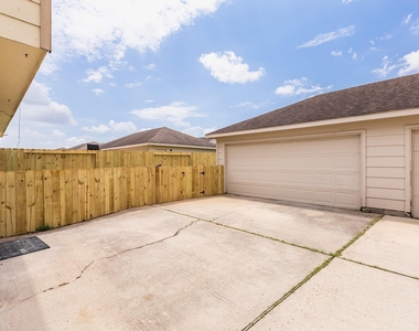 16819 Libson Falls Drive - Photo Thumbnail 15