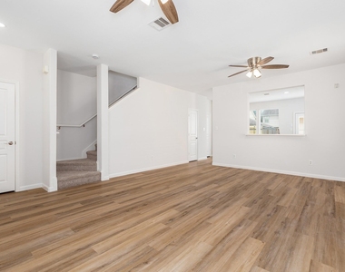 16819 Libson Falls Drive - Photo Thumbnail 3
