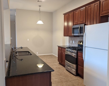24402 Dartford Springs Lane - Photo Thumbnail 10