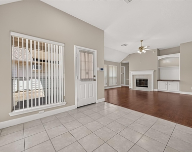 12222 Aspen Lane - Photo Thumbnail 17