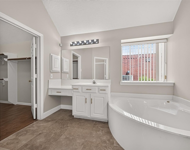 12222 Aspen Lane - Photo Thumbnail 26