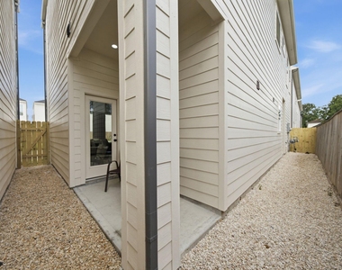 8910 Knoll Leaf Drive - Photo Thumbnail 19