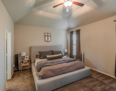 23426 Tirino Shores Drive - Photo Thumbnail 22