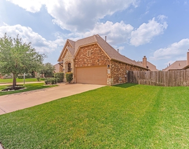 23426 Tirino Shores Drive - Photo Thumbnail 6
