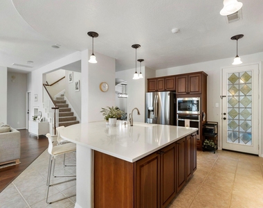14 Middle Gate Place - Photo Thumbnail 12