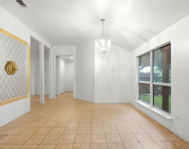 111 Thunder Basin Drive - Photo Thumbnail 12