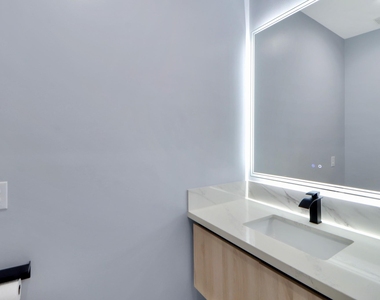 3027 Clinton Drive - Photo Thumbnail 22