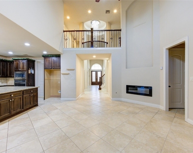 11227 Dunstan Hill Drive - Photo Thumbnail 15