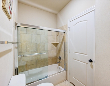 11227 Dunstan Hill Drive - Photo Thumbnail 49