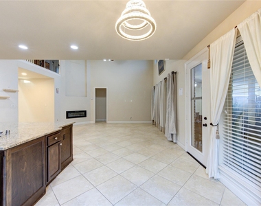 11227 Dunstan Hill Drive - Photo Thumbnail 17