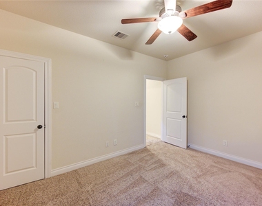 11227 Dunstan Hill Drive - Photo Thumbnail 47
