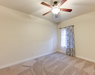 11227 Dunstan Hill Drive - Photo Thumbnail 46