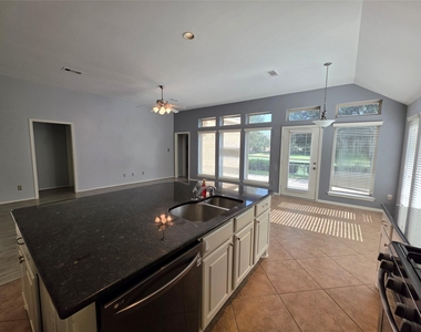 26243 Crystal Cove Lane - Photo Thumbnail 12