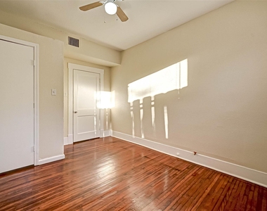 1748 Richmond Avenue - Photo Thumbnail 14