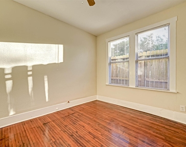 1748 Richmond Avenue - Photo Thumbnail 15