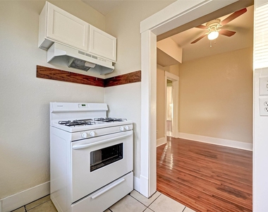 1748 Richmond Avenue - Photo Thumbnail 11