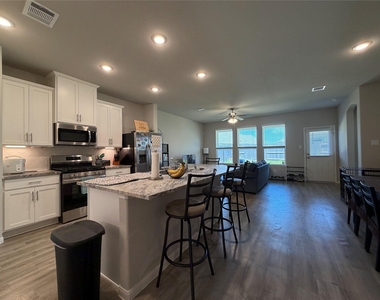 27122 Peaceful Cove Drive - Photo Thumbnail 2