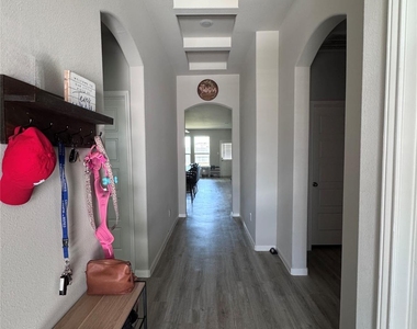 27122 Peaceful Cove Drive - Photo Thumbnail 1