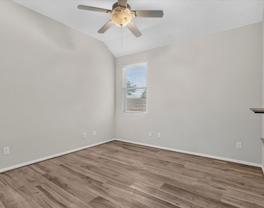22626 Fanwick Drive - Photo Thumbnail 27