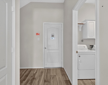 22626 Fanwick Drive - Photo Thumbnail 33