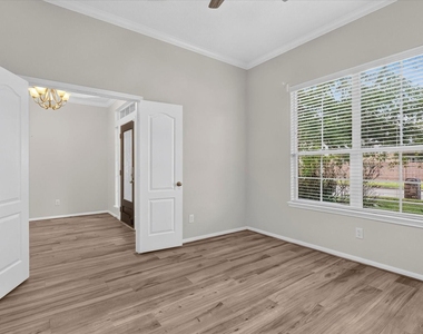22626 Fanwick Drive - Photo Thumbnail 4
