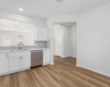 16815 Libson Falls Drive - Photo Thumbnail 5