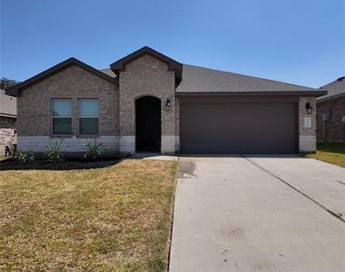 3522 Pearl Mill Lane - Photo Thumbnail 2