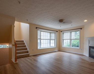 69 Georgetowne - Photo Thumbnail 5
