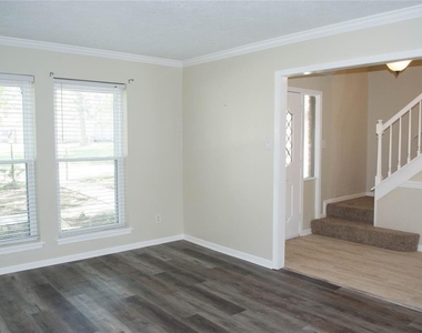 18119 N Shadow Valley Drive - Photo Thumbnail 13