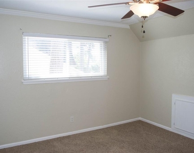 18119 N Shadow Valley Drive - Photo Thumbnail 19