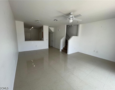 3637 Pine Oak Circle - Photo Thumbnail 4